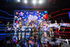 电子竞技选手逆境逆袭：团队协作力促对线突破逆转战局