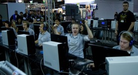 浪漫之都的电竞热情！巴黎雅高竞技场馆门票全部售罄